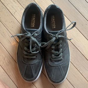 Brand new: never worn casual leather shoes